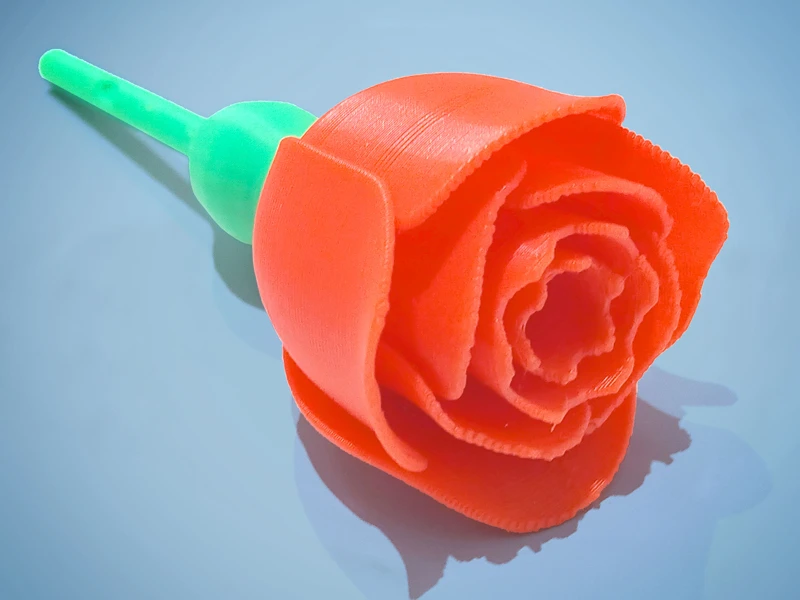 Impressió d'una rosa amb impressora 3D